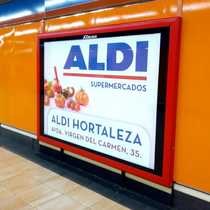Impresión publicidad exterior metro